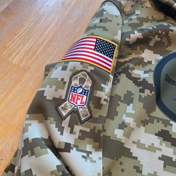 Steelers Digital Camo Hoodie - Picture 4 of 5